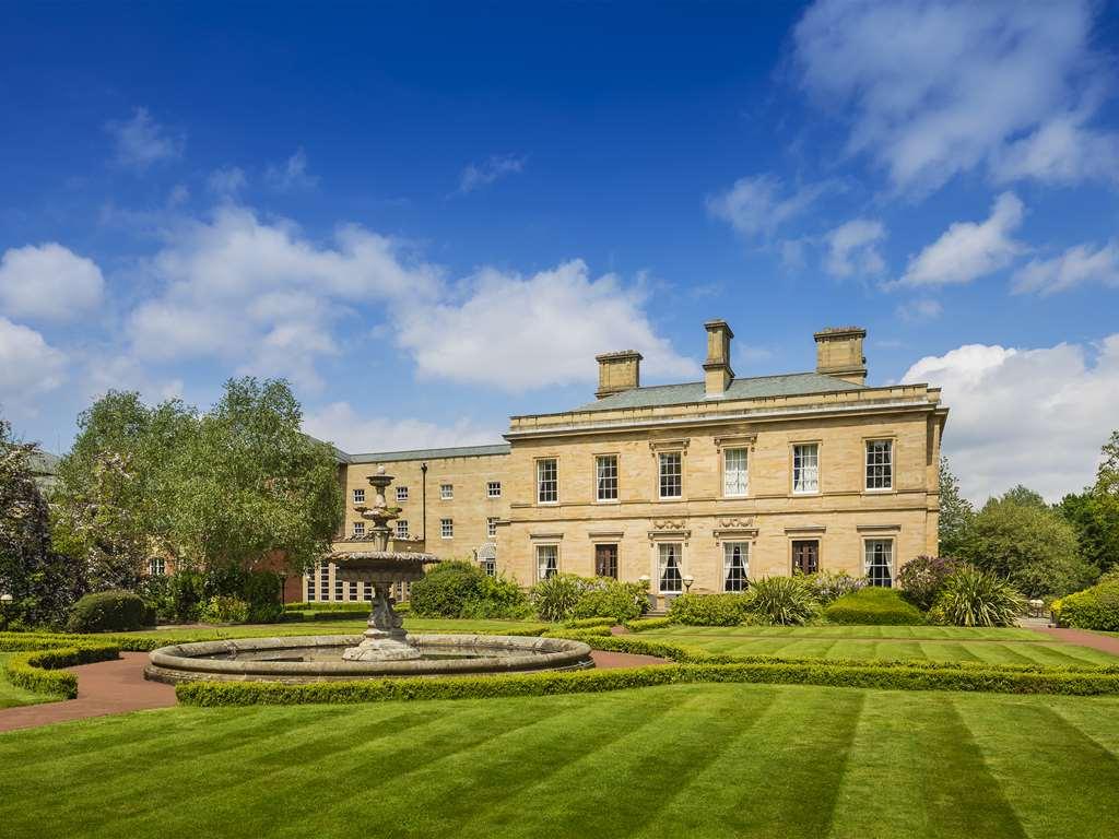 Oulton Hall Hotel, Spa & Golf Resort Лидс Экстерьер фото
